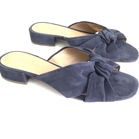 Banana Republic Suede Sandals NIB - Picture 2 of 10